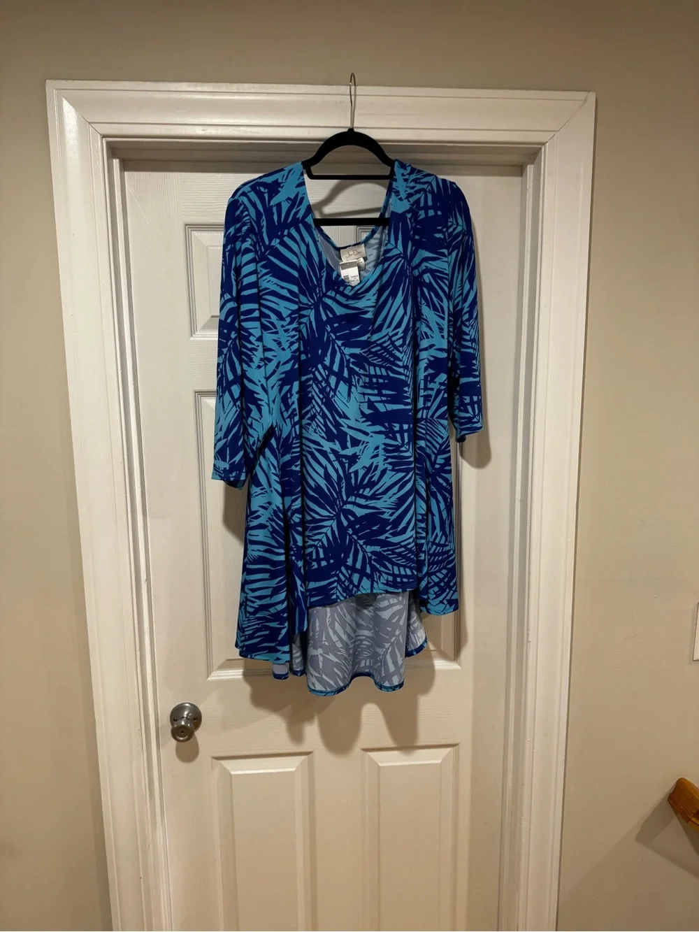 Blue Tropical Print Tunic Top
